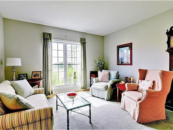 4th image of 52 Schooner Cove Ln