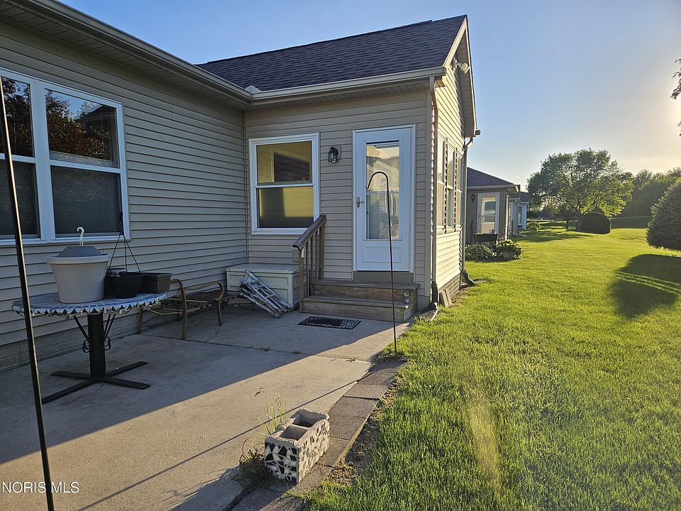 1st image of 7008 Longwater Dr
