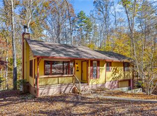 102 Blossom Ct, Westminster, SC 29693