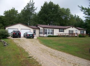 369 N Hawkins Rd, Reed City, MI 49677