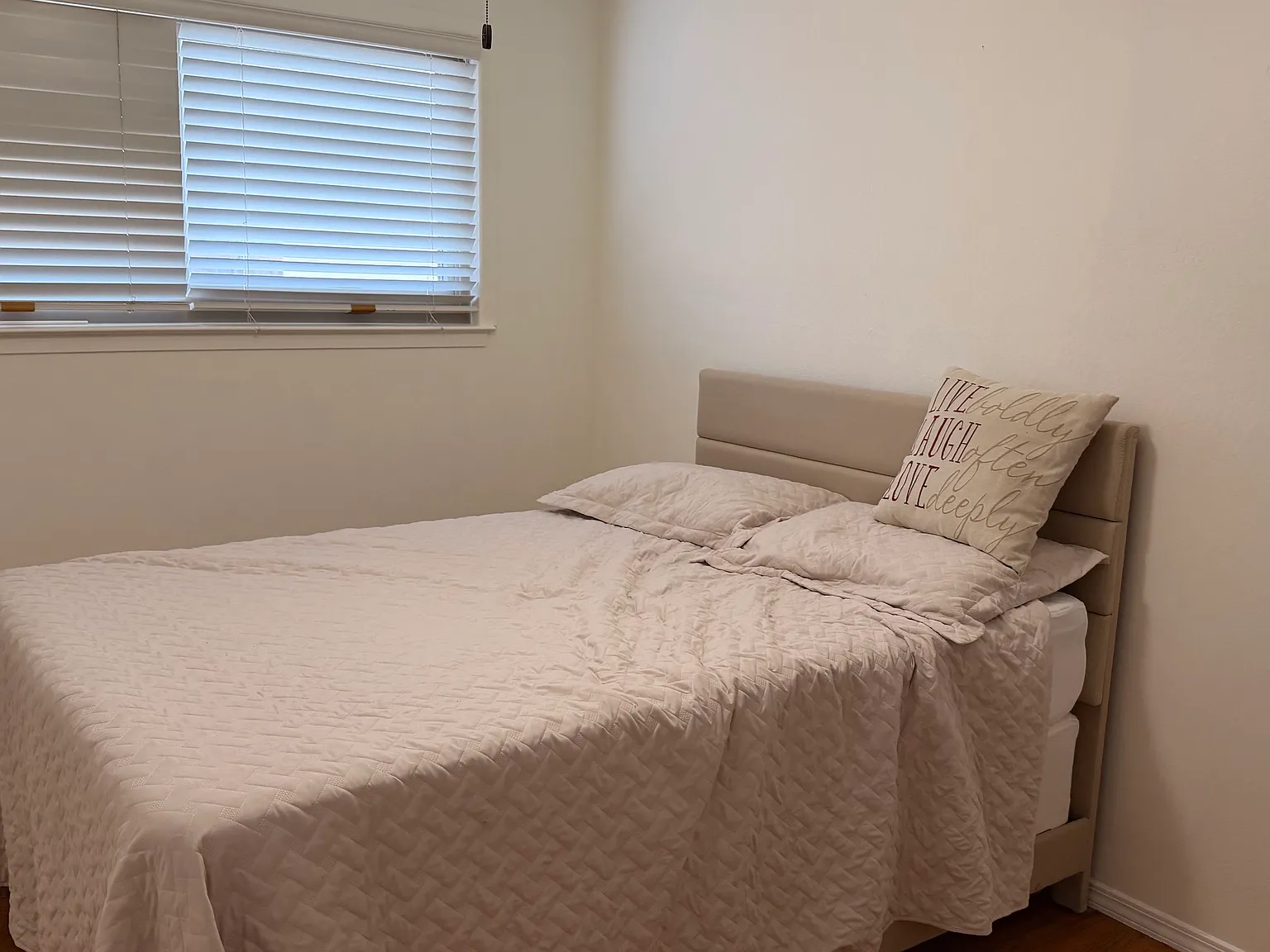 4 bed, 1428 sqft, $2,900 — Photo 4
