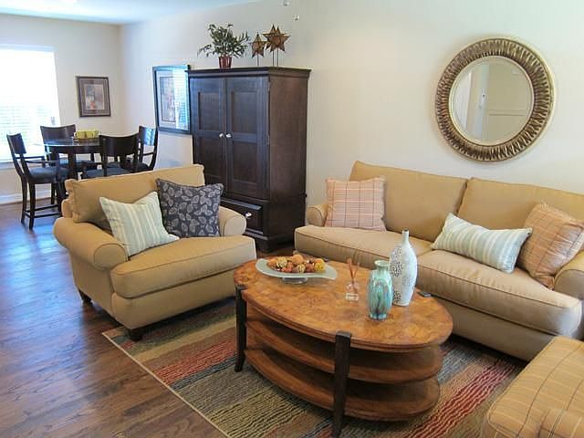 1st image of 4806 Bradford Dr #4806