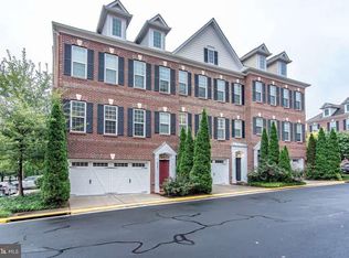 4083 Glendale Way, Fairfax, VA 22030