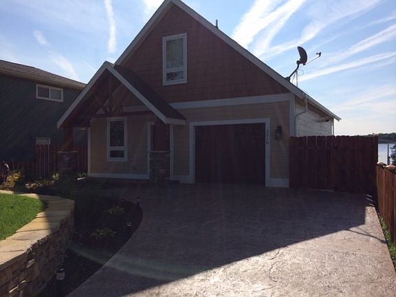 3rd image of 3016 White Oak Bch