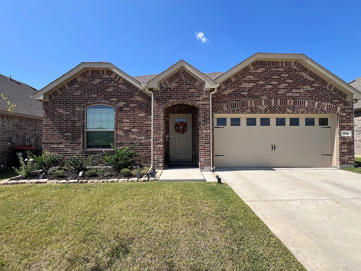 Building Photo - 1105 Misty Brook Dr