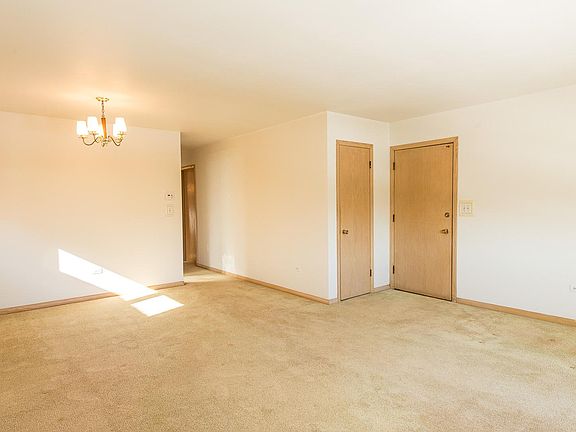 4th image of 2424 N 77th Ct #2
