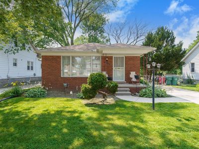 22113 Pleasant Ave, Eastpointe, MI, 48021