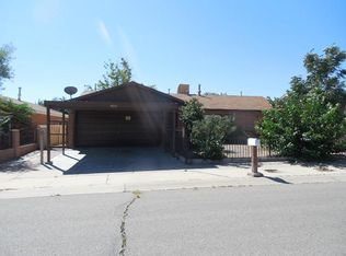 9212 Jenny Ave SW, Albuquerque, NM 87121