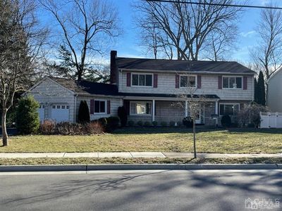 29 Hillwood Rd, East Brunswick, NJ, 08816