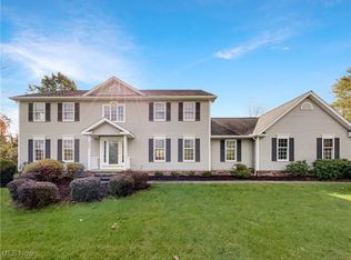 2844 Chamberlin Blvd, Hudson, OH 44236