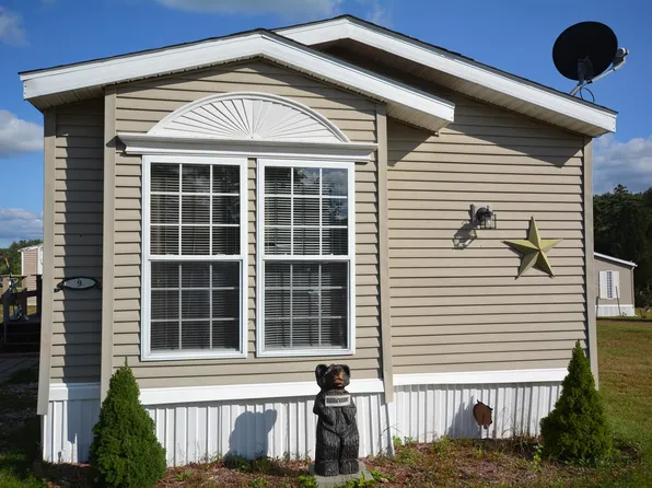 9 St Joseph Drive, Belmont, NH 03220