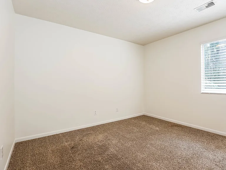 8839 Eagleview Dr #4 — Photo 11
