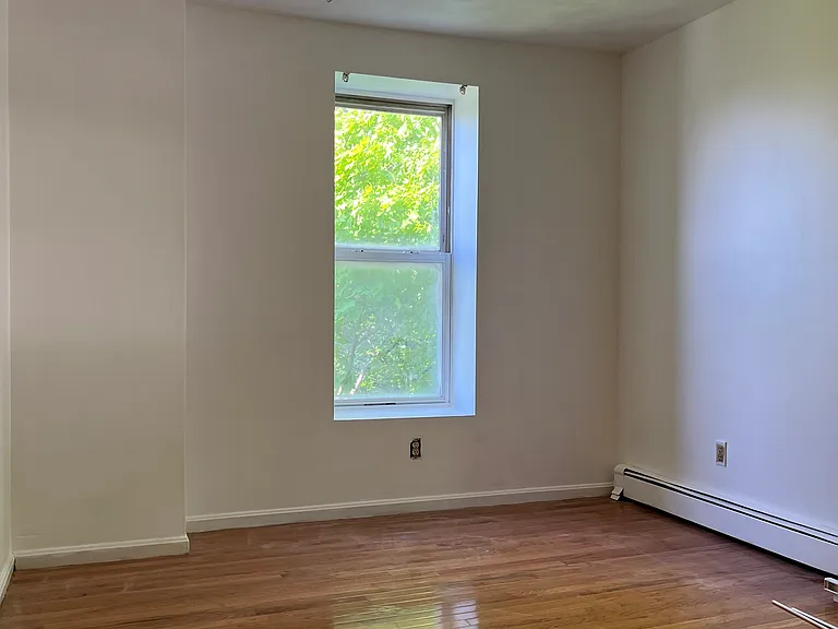 61 Saint James St #6 — Photo 3