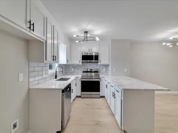 403 E Williams St, Angier, NC 27501