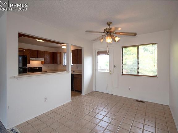 5th image of 6548 Lange Dr