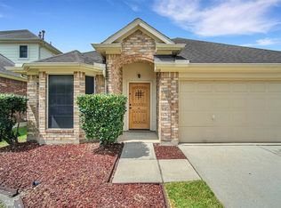 1739 Mickle Creek Dr, Houston, TX 77049