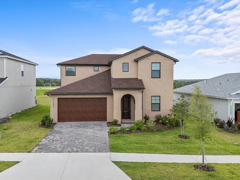 12195 Stirrup Dr — Photo 1