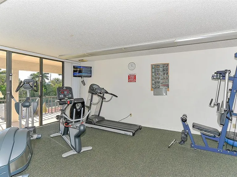 6415 Midnight Pass Rd #602 — Photo 34
