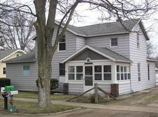 205 S Saint Joseph St, White Pigeon, MI