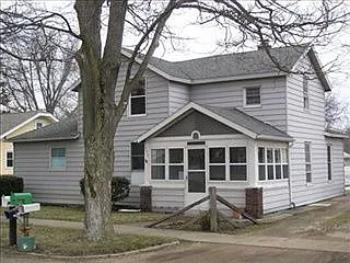 205 S Saint Joseph St photo 1