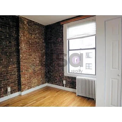 Rented by DSA Realty | media 3