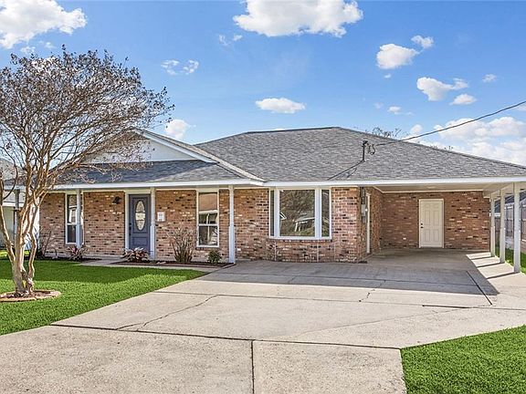 2nd image of 320 Marino Dr