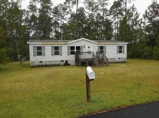 281 Lake Rosemary Cir, Defuniak Springs, FL 32433