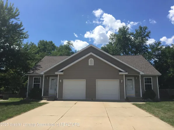 2121 Phillips Ave, Holt, MI 48842