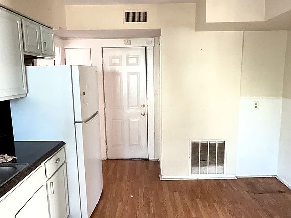 4th image of 86 Main Street Anx #1