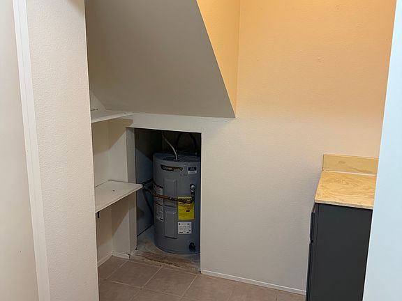 5th image of 5376 Clairemont Mesa Blvd