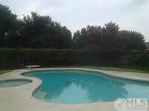 4th image of 2701 Spartacus Dr