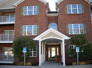 4504 Clearwater Pl UNIT 2-8, Green Township, OH 45248