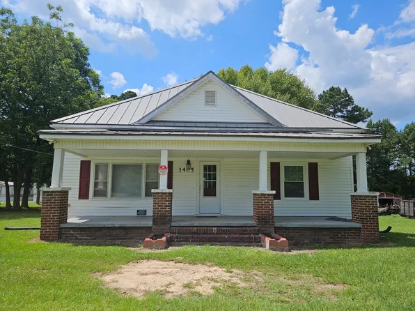 1405 Colon Rd, Sanford, NC 27330