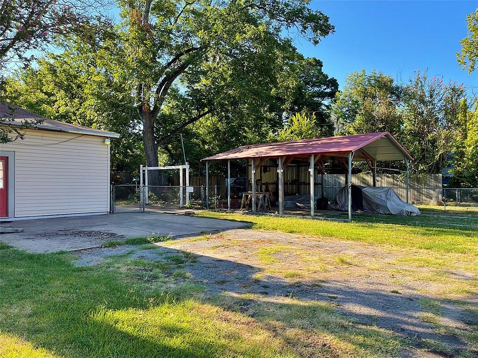 702 Pecan St, Teague, TX 75860 Zillow