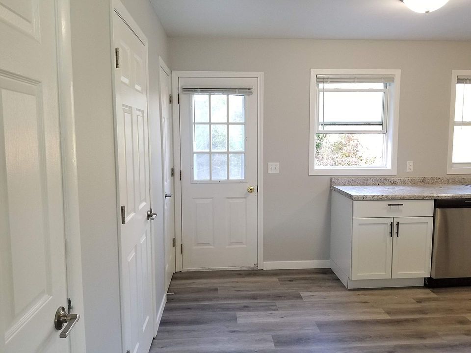 Lakeview Townhomes 101 2nd Ln Racine WI Zillow