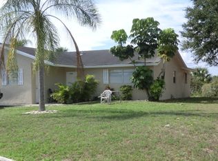 2966 Ribbon Ct, Fort Myers, FL 33905