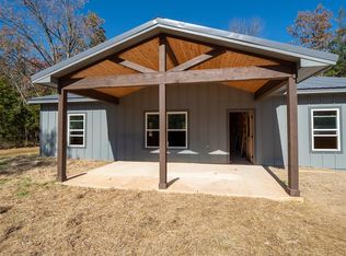 916 Coperhead Rd, Sawyer, OK 74756