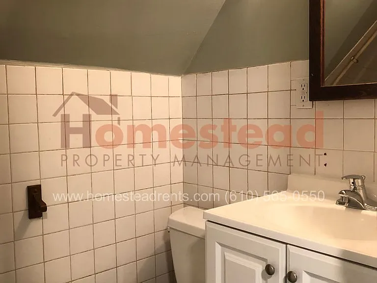 510 Macdade Blvd — Photo 6