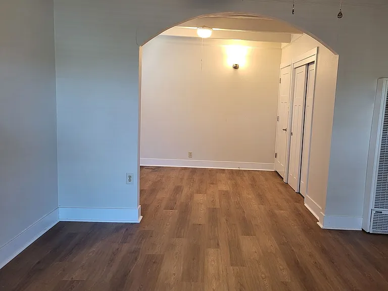 300 Utah St — Photo 11