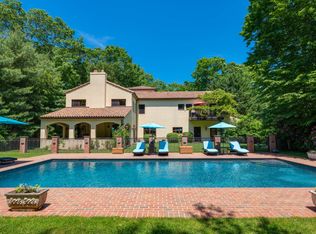 385 Seven Ponds Towd Rd, Water Mill, NY 11976