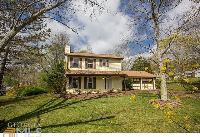 1st image of 318 Breezy Dr SW