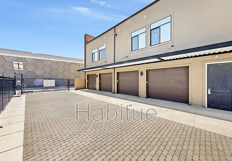 1424 W Front St #101 — Photo 26