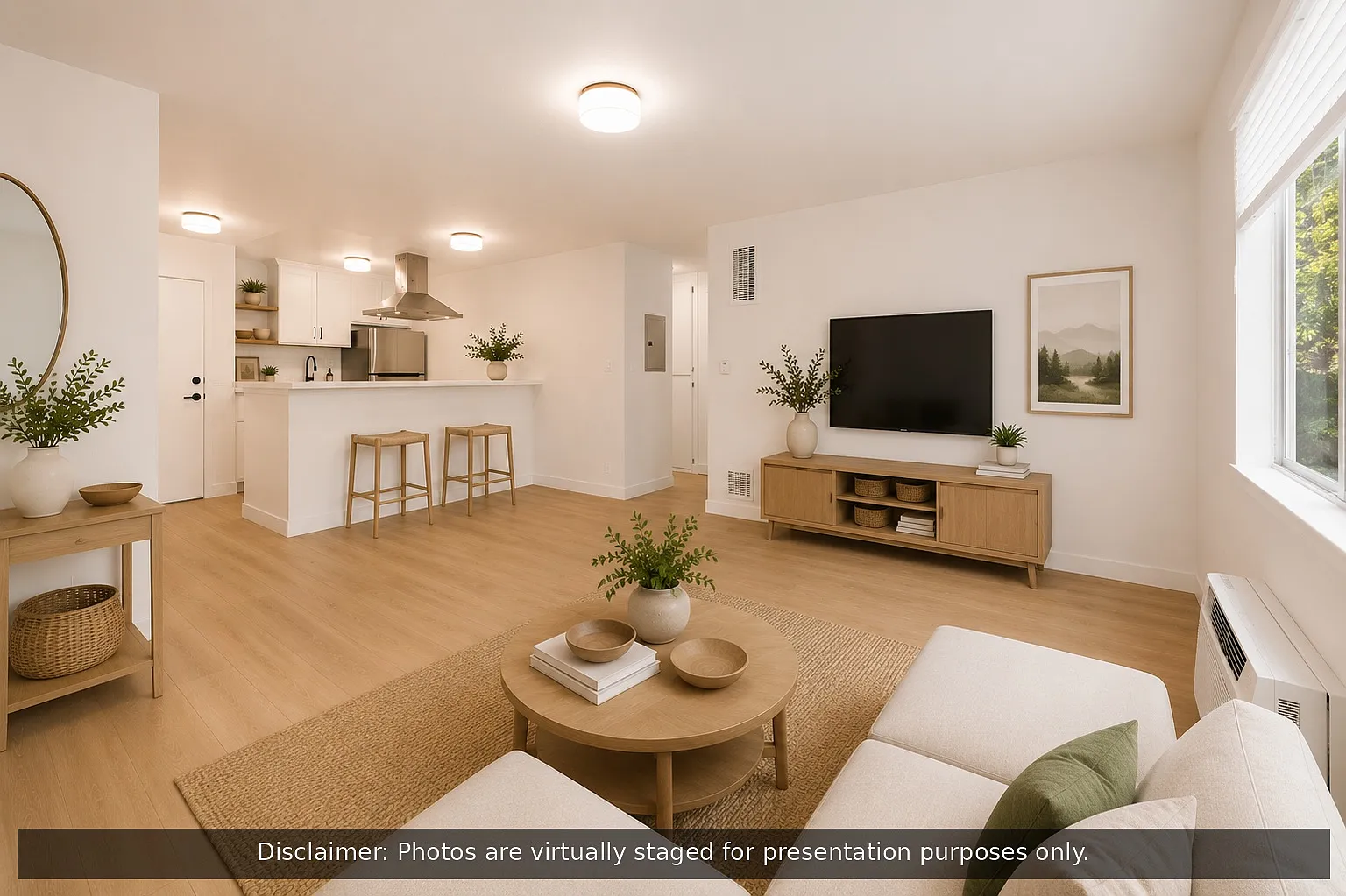 2 bed, 900 sqft, $2,495 — Photo 1
