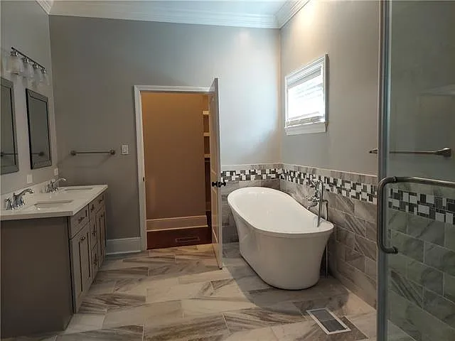 6756 Pontchartrain Blvd — Photo 9