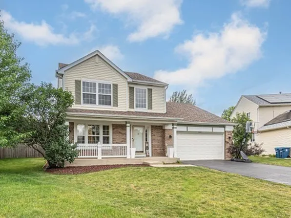 2085 Lyndhurst Ln, Aurora, IL 60503