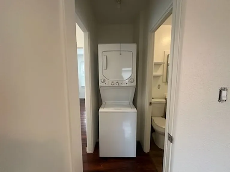 4441 Mississippi St — Photo 7