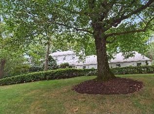 104 Mohawk Rd, Short Hills, NJ 07078