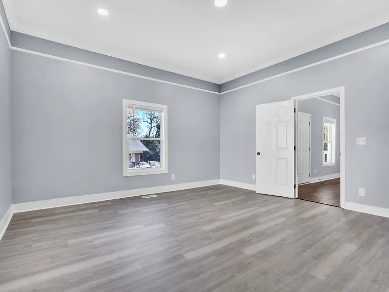 307 B St — Photo 19