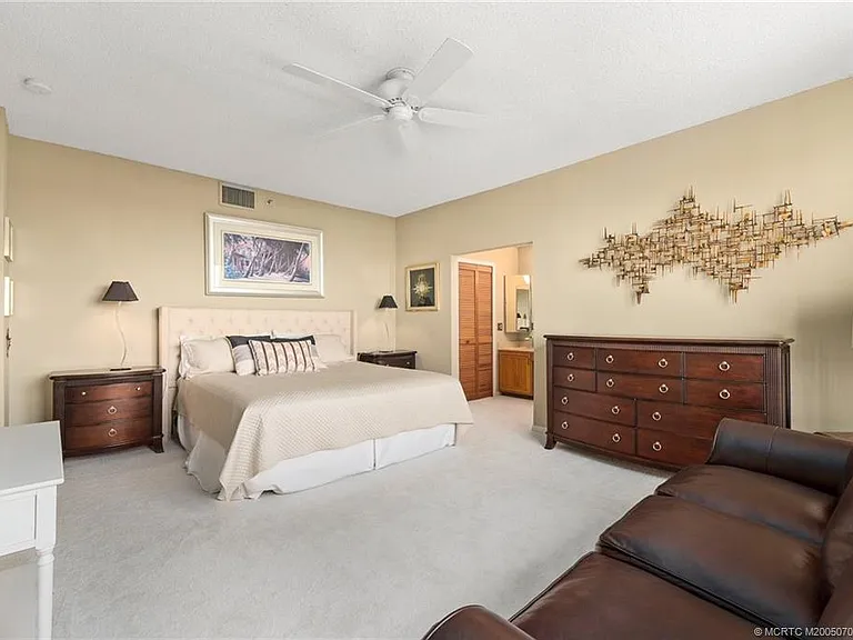 9960 S Ocean Dr #Penthouse 5 — Photo 23