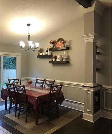 3rd image of 7513 Lancashire Dr